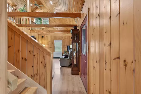 Entry Way - 276 Middle Rd, Dresden, ME 04342 photo 2 of 7