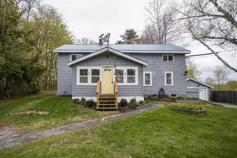 38 Birch St, Wilton, ME 04294