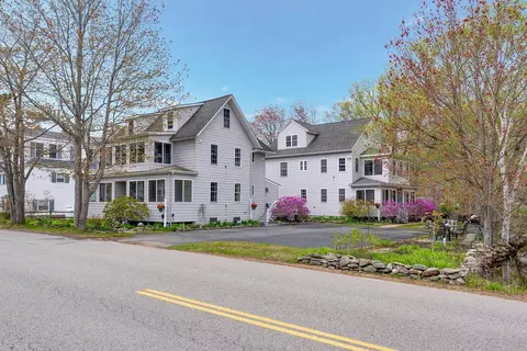 170 W Grand Ave, Old Orchard Beach, ME 04064