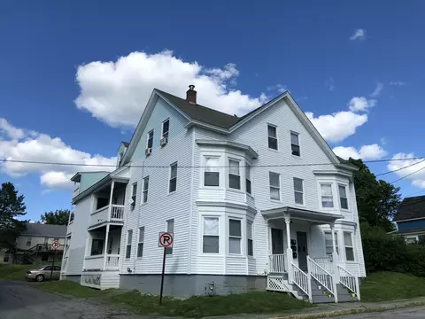 164-166 Holland St, Lewiston, ME 04240