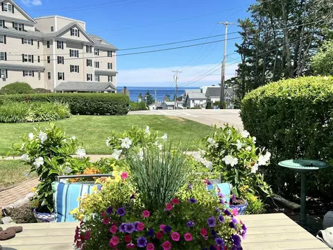 55 Israel Head Rd #105, Ogunquit, ME 03907