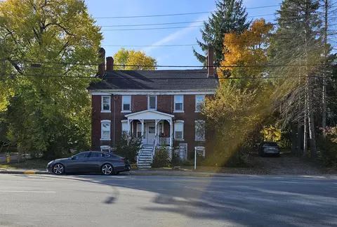 371 Main St, Old Town, ME 04468