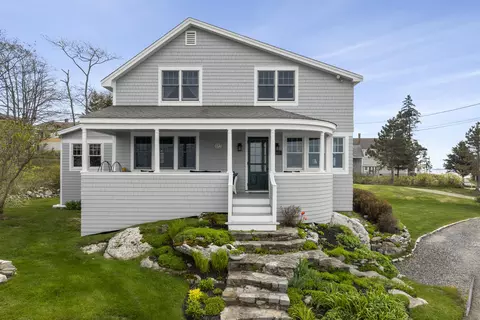 135 Shore Rd, Boothbay, ME 04544