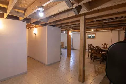 Entry Way - 74 Pinetree Rd, Brewer, ME 04412 photo 11 of 13