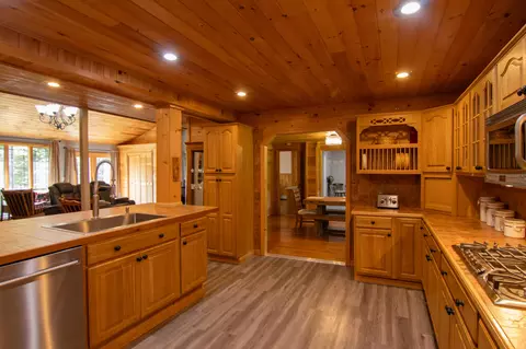 Kitchen - 74 Pinetree Rd, Brewer, ME 04412 photo 4 of 7