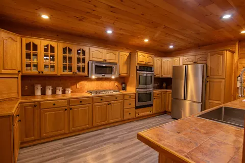 Kitchen - 74 Pinetree Rd, Brewer, ME 04412 photo 7 of 7