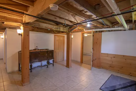 Entry Way - 74 Pinetree Rd, Brewer, ME 04412 photo 10 of 13
