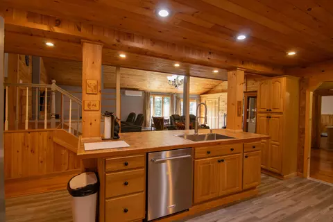 Kitchen - 74 Pinetree Rd, Brewer, ME 04412 photo 5 of 7
