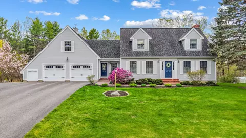 23 Frances Dr, Hampden, ME 04444