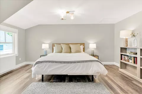 Bedroom - 48 Ocean St, Belfast, ME 04915 photo 4 of 12