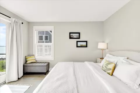 Bedroom - 48 Ocean St, Belfast, ME 04915 photo 11 of 12