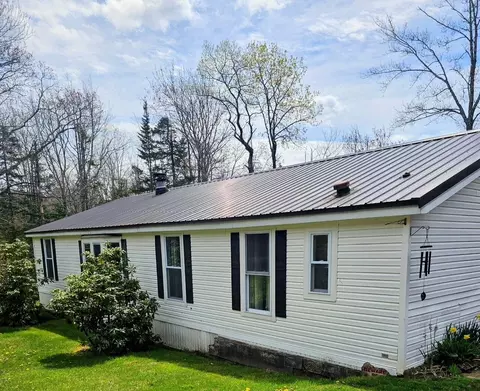 24 Grierson Rd, South Thomaston, ME 04858