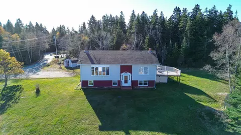 15 Birch Ln, Beals, ME 04611