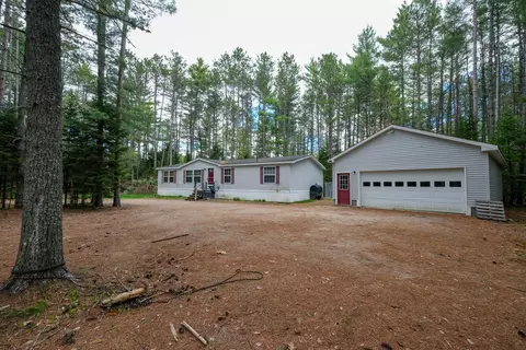 16 Plains Rd, Harrison, ME 04040