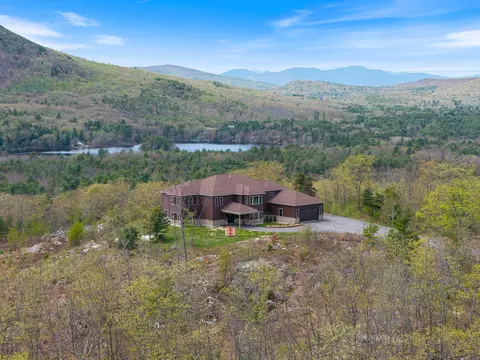 80 Pasture Ln, Brownfield, ME 04010