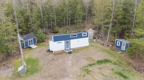 48 Highland Rdg, Hollis, ME 04042