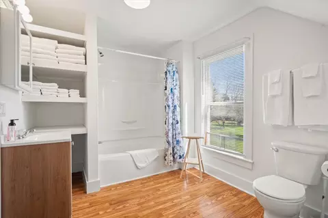 Bath - 372 Rays Point Rd, Milbridge, ME 04658 photo 2 of 4