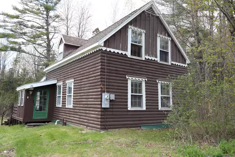 49 Parkman Rd, Wellington, ME 04942