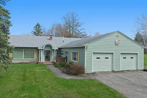 19 Macarthur Ave, Caribou, ME 04736