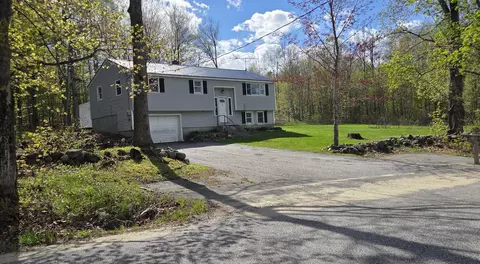 46 N Whitman School Rd, Buckfield, ME 04220