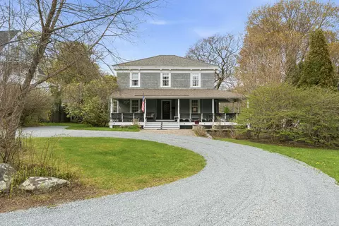20 Albert Mdw, Bar Harbor, ME 04609