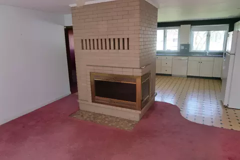 Living - 224 Eastern Ave, Augusta, ME 04330 photo 4 of 7