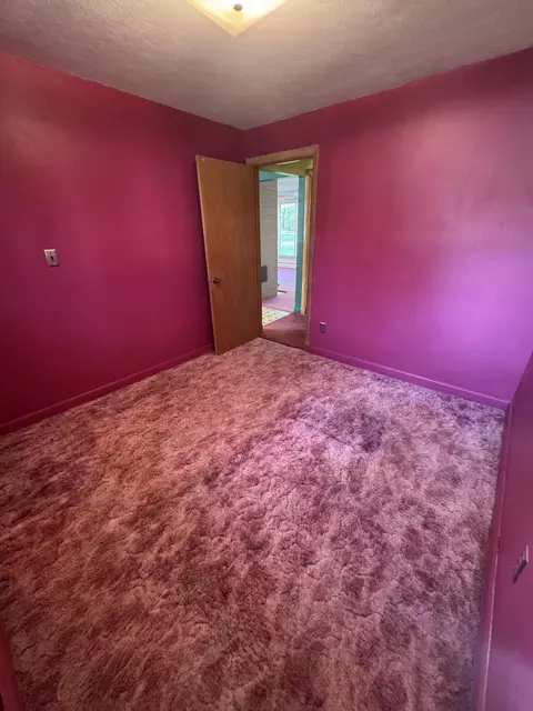 Bedroom - 224 Eastern Ave, Augusta, ME 04330 photo 1 of 7