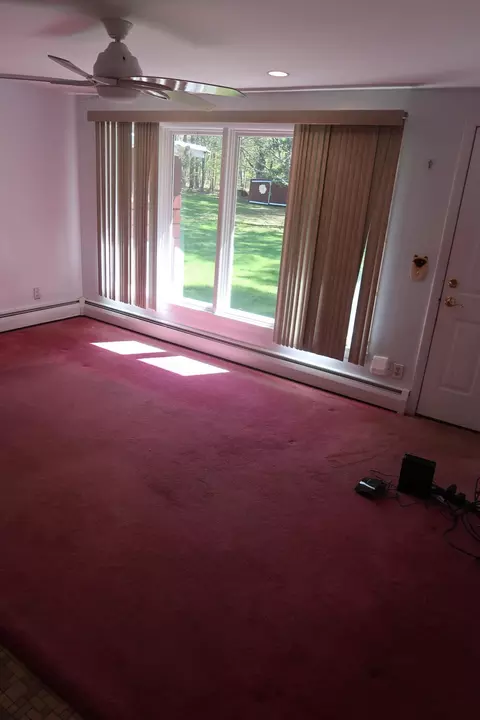 Living - 224 Eastern Ave, Augusta, ME 04330 photo 1 of 7
