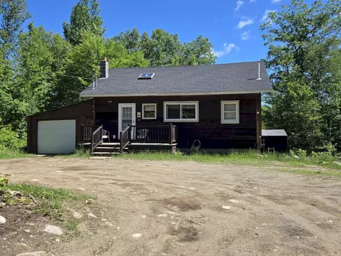 139 Carrabassett Rd, New Portland, ME 04961