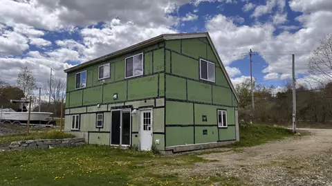 9 Old Cutts Rd, Kittery, ME 03904