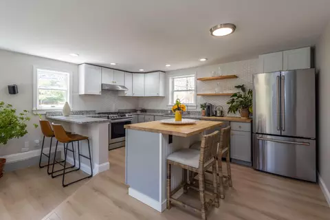3074 Camden Rd, Warren, ME 04864
