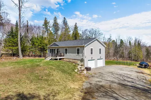 200 Klatte Rd, Hermon, ME 04401