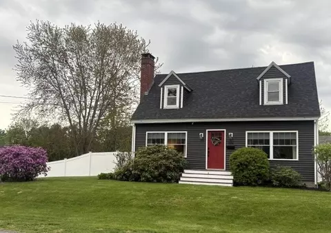 235 Norway Rd, Bangor, ME 04401