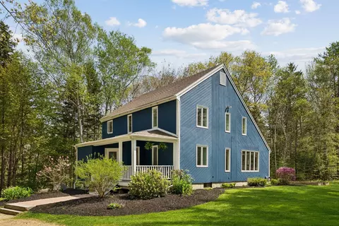 14 Oak Ridge Rd, Brunswick, ME 04011