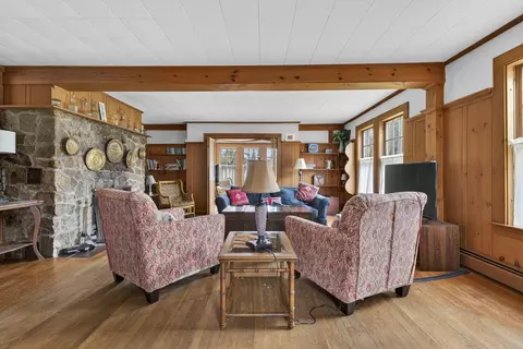Living - 527 Pool St, Biddeford, ME 04005 photo 5 of 6