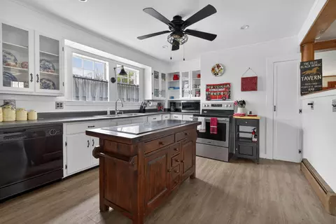Kitchen - 527 Pool St, Biddeford, ME 04005 photo 2 of 7