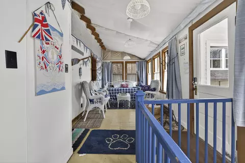 Entry Way - 527 Pool St, Biddeford, ME 04005 photo 1 of 3