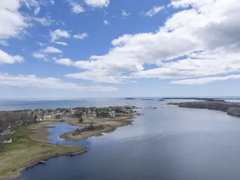 View/Area - 527 Pool St, Biddeford, ME 04005 photo 4 of 7