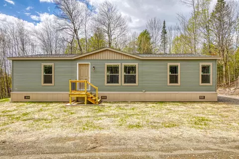 12 Country View Ln, Freedom, ME 04941