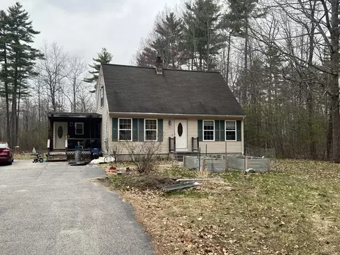 568 Townhouse Rd, Waterboro, ME 04030