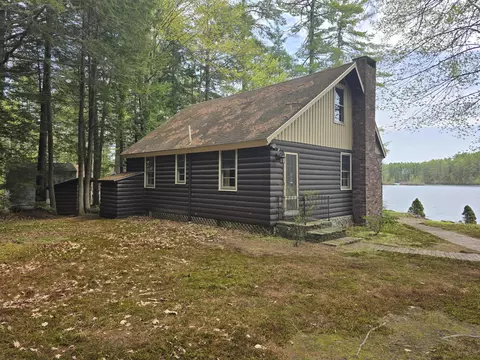 158 Pine Point Rd, Oxford, ME 04270