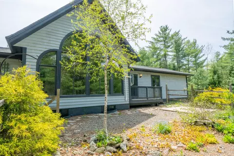 40 Lakeside Dr, Swanville, ME 04915