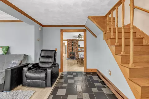 Entry Way - 375 River Rd, Orrington, ME 04474 photo 3 of 6