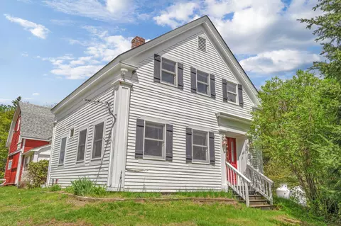 375 River Rd, Orrington, ME 04474