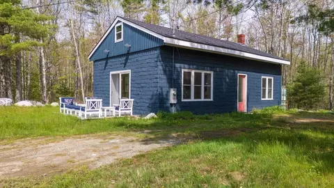 70 Pinkham Rd, Damariscotta, ME 04543