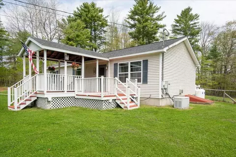 Exterior - 11 Simon Rd, Waldoboro, ME 04572 photo 4 of 11