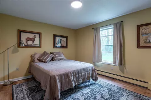 Bedroom - 11 Simon Rd, Waldoboro, ME 04572 photo 1 of 4
