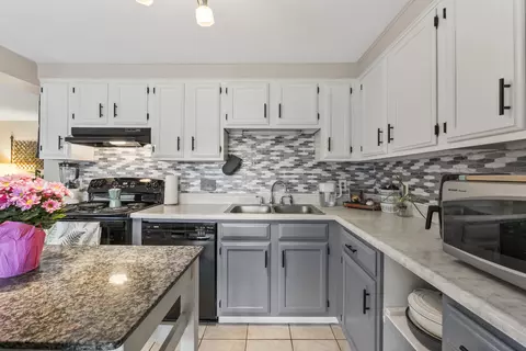 Kitchen - 16 Mill St #32, Springvale, ME 04083 photo 4 of 6