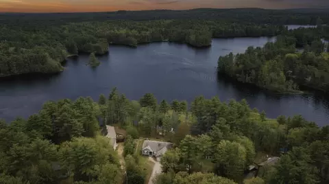 60 Diamond Dr, Waterboro, ME 04061