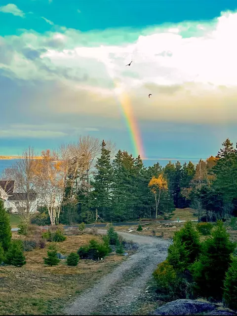 30 Steamboat Rd, Swans Island, ME 04685